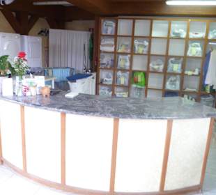 Tresen zur Wäsche Abgabe / Abholen