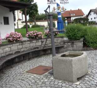 Dorfbrunnen Erling