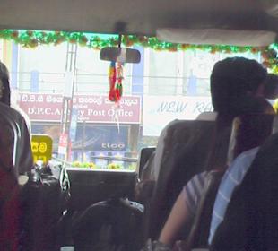 Busfahrt nach Colombo