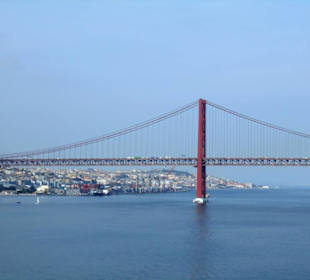 Brücke des 25. April