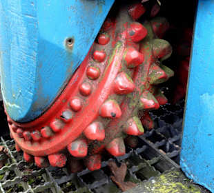 Sammlung von verschiedenen Bohrköpfen