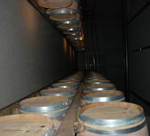 Eingelagerte Fässer