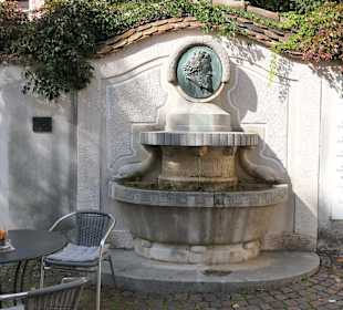 Lingg-Brunnen