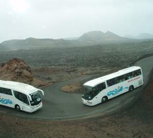 Mit dem Bus durch den Timanfaya