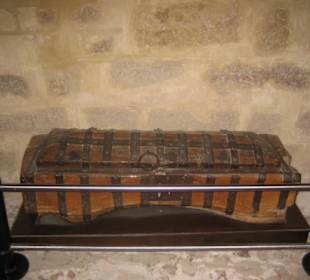 Eine Truhe in der Früher