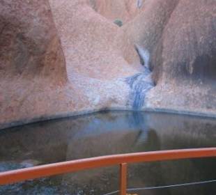 Mutitjulu, Heimat der Wasserschlange Wanampi