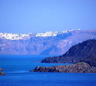 Santorin selbst im Bild Landschaft, Stadt