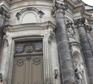  Katholische Hofkirche