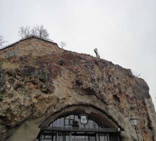 Felsenkirche am Gellertberg