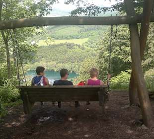 Blick vom DonkeTurm auf Gemünder Maar
