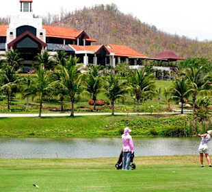 Springfield Golf Resort