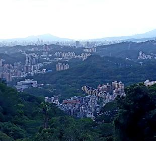 Maokong Gondel -  Rund um Tempel Station