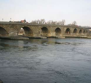 die steinerne brücke