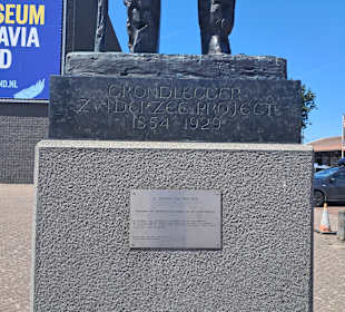 Standbeeld Cornelis Lely