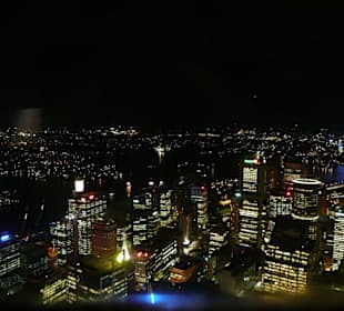 Sydney Tower - Sydney bei Nacht