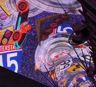 Lichtshow am Himmel vom alten Strip