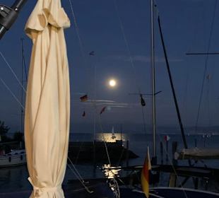 Abendstimmung bei Vollmond