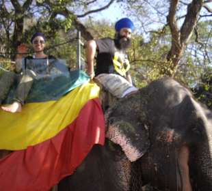 Unterhaltung unten am Berg