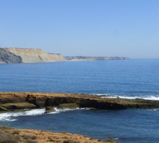Der Fels Rocha Negra bei Praia da Luz