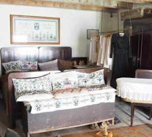 Museum /Schlafzimmer der einstigen Bewohner