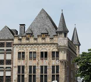 Das Haus Löwenstein am Markt / Ecke Pontstraße