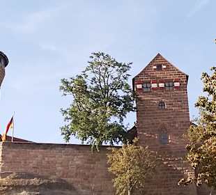 Der 41 m hohe Sinwellturm auf der Kaiserburg