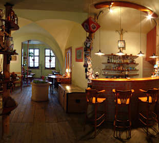 Příjemný interiér restaurace