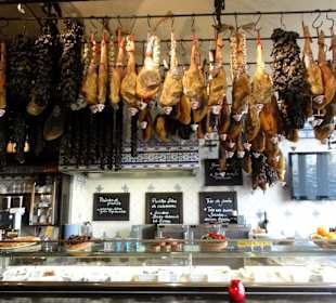 Blick auf den Tapas-Tresen