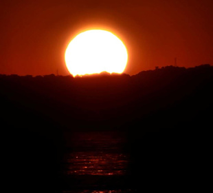 Sonnenuntergang am Hafen
