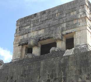 Turm am Fussballplatz