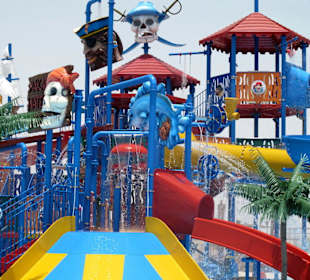 Wasserpark mit 46 Rutschen im Makadi Resort
