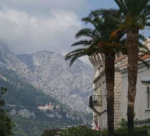 Ausblick zum Kapuziner Kloster über Orebic