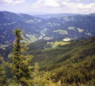 Pohled z vrcholu Hochlantsch 