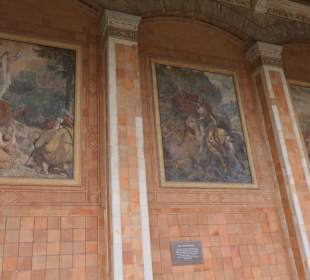 In der Wandelhalle der Baden-Badener Trinkhalle