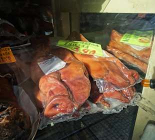 Blick in den Feinkostladen Mercearia do Bolhão