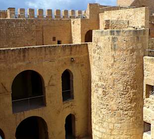 Ribat, dawna warownia Monastiru