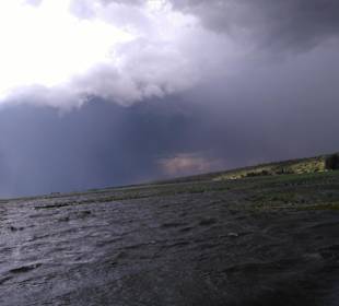 Auf dem Chobe River, Wetterumschlag