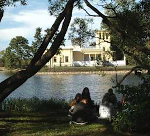 Olgasee mit Zaritzin-Insel