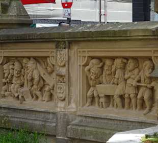 Heinzelmännchenbrunnen