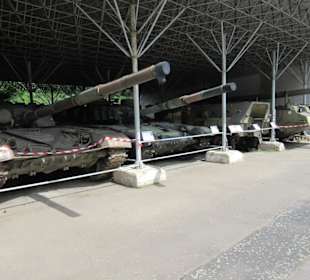 Im Freigelände des Militärmuseums Lesany