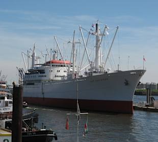 Hamburger Hafen und Fähren!