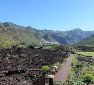 Unterwegs im Archäologiepark Maipés