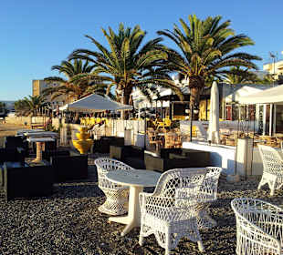 Es Cana Strandlounge Jacaranda