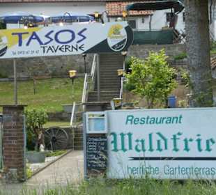 Nach Corona-Lockerung: Abendessen in Tasos Taverne