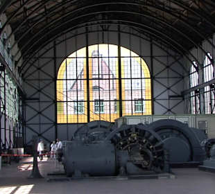 Maschinenhalle