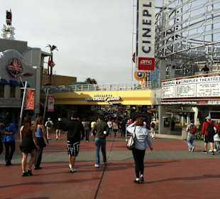 Eingang zum Citywalk