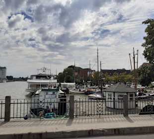 Hafenpromenade Leer