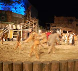 Spielszene "Der Schatz im Silbersee"