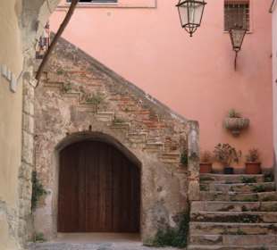 Romantischer Innenhof in der Altstadt