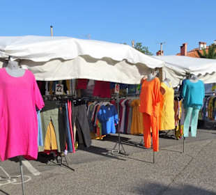 Impressionen vom Wochenmarkt Saint-Cyprien-Plage